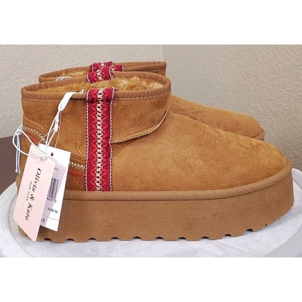 Olivia & Kate Chestnut  Faux Fur Lined Platform Booties Women's Size 10 Tan